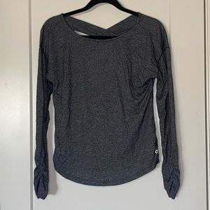 Gap Fit gray long sleeve shirt